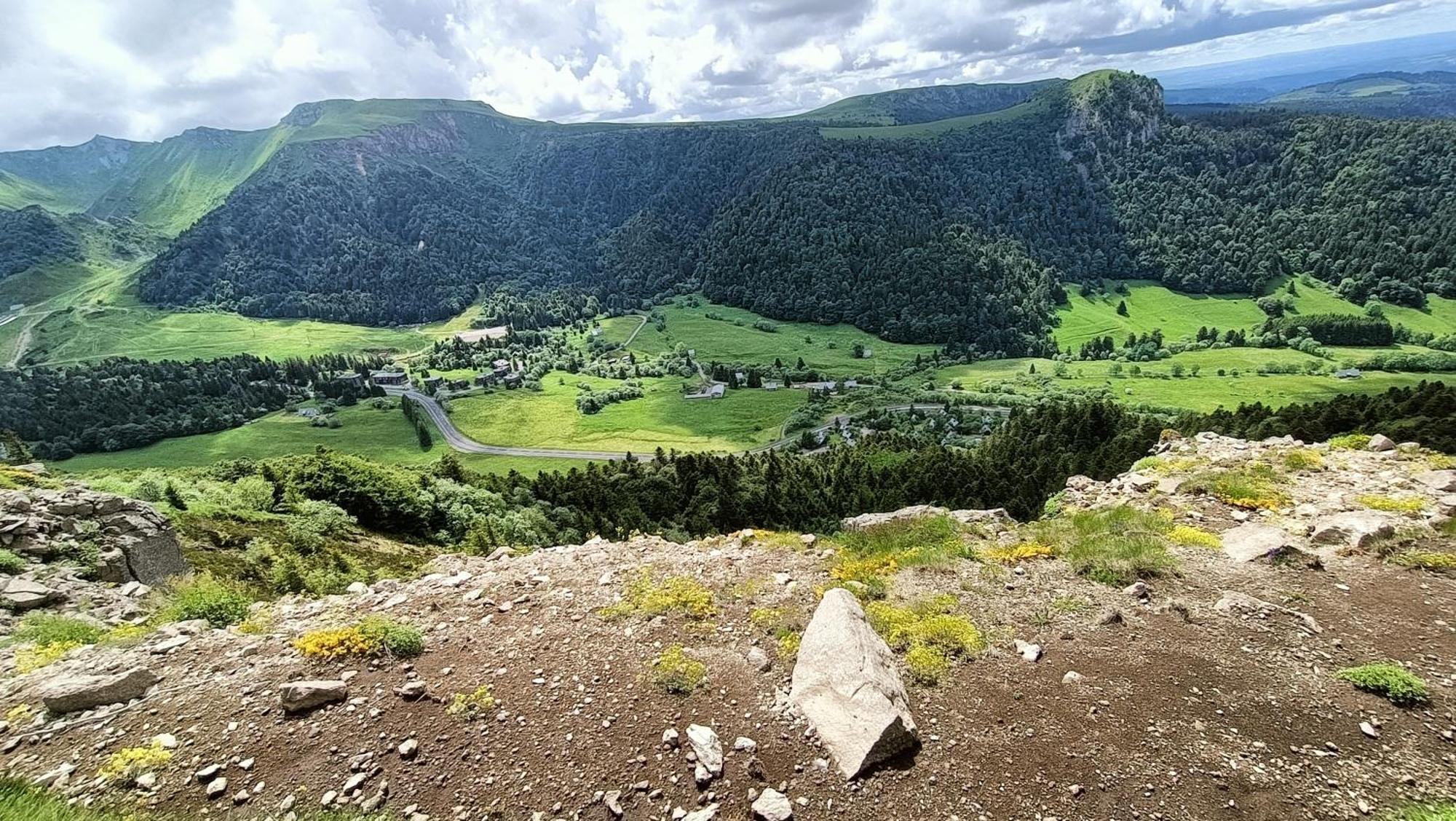 Studio Classe 4 Personnes Face Aux Thermes, Avec Coin Nuit Le Mont-Dore Εξωτερικό φωτογραφία